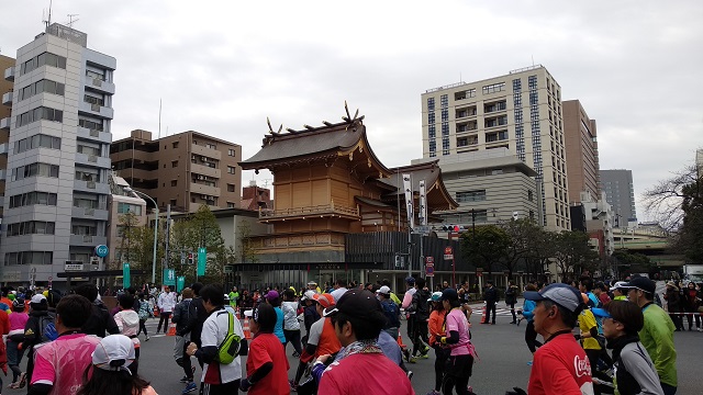 東京マラソン（水天宮前）
