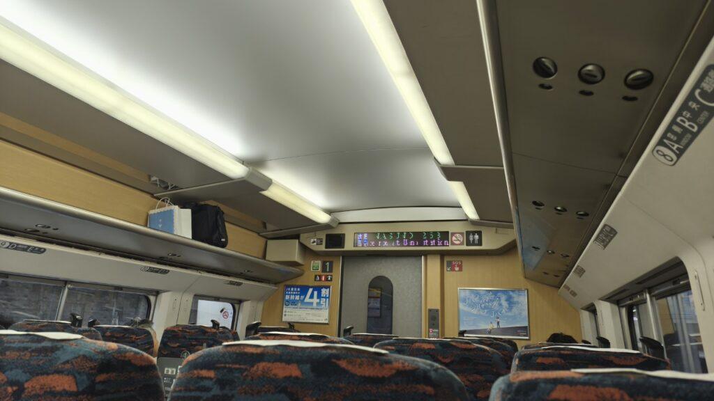 E2の車内
