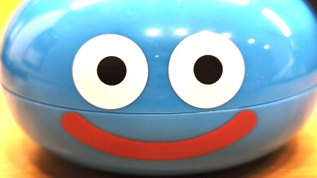 こっちをみている